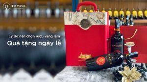 Ly-do-chon-ruou-vang-lam-qua-tang-ngay-le-min