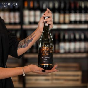 Ruou-vang-trang-SunGate-Chardonnay-min